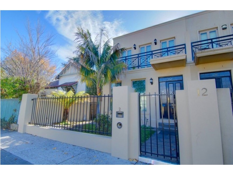 2/12 Devon Street, Lake Wendouree VIC 3350