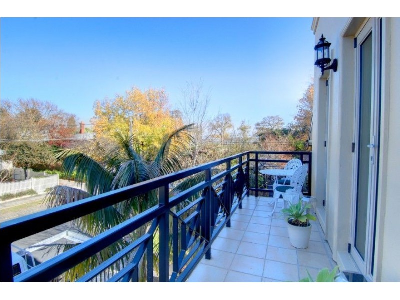2/12 Devon Street, Lake Wendouree VIC 3350