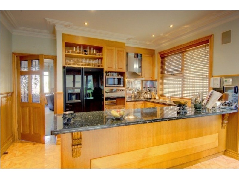 2/12 Devon Street, Lake Wendouree VIC 3350
