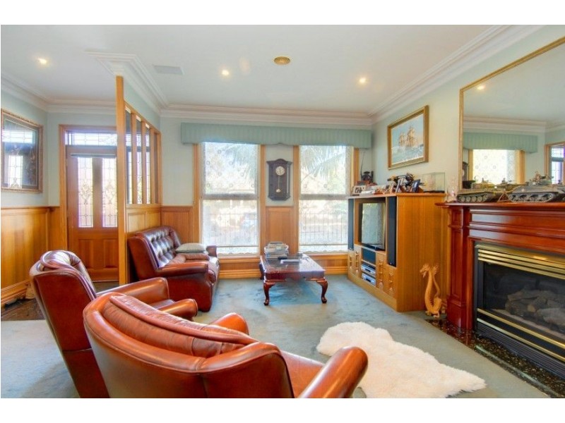 2/12 Devon Street, Lake Wendouree VIC 3350