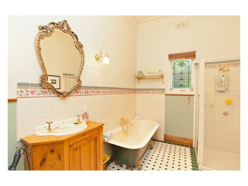 14 Gregory Street, Ballarat North VIC 3350