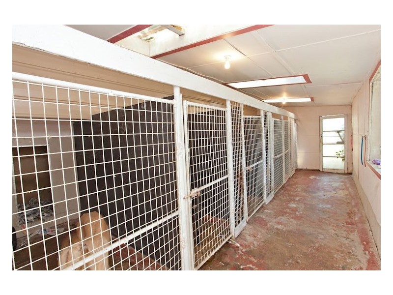 270 Madderns Road, Wattle Flat VIC 3352