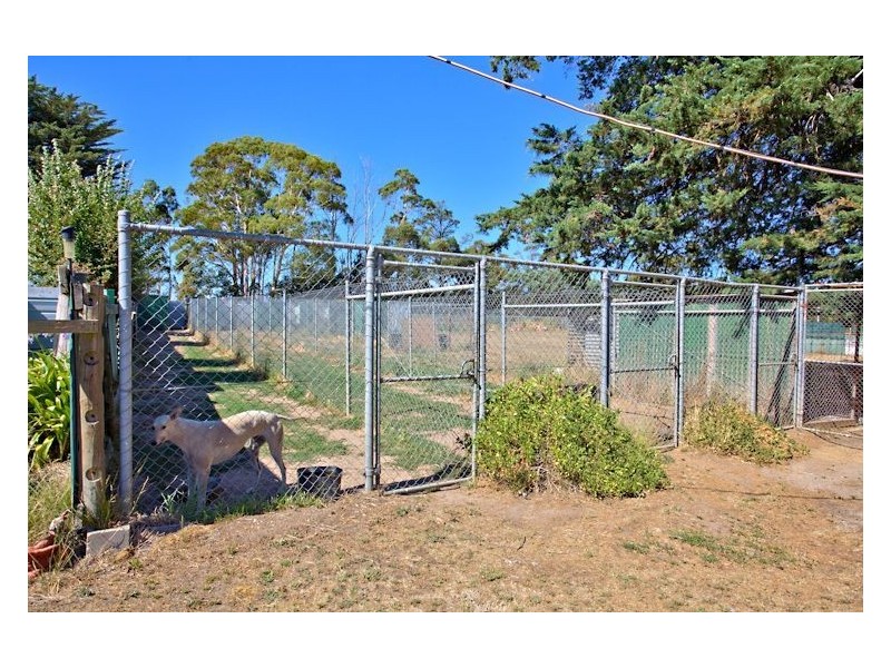 270 Madderns Road, Wattle Flat VIC 3352