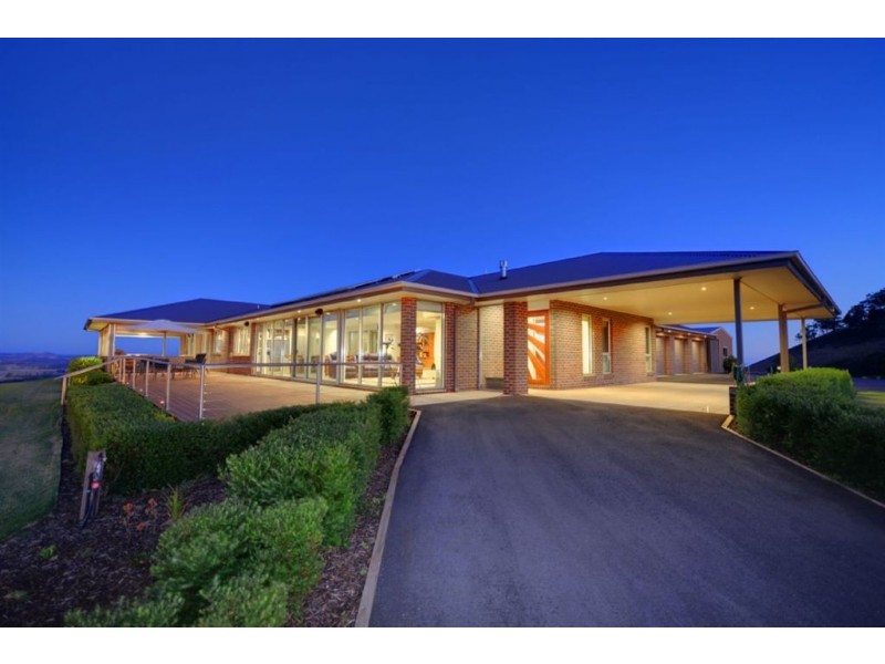 49 Hogarths Road, Buninyong VIC 3357