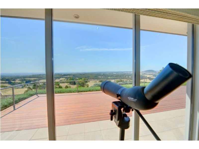 49 Hogarths Road, Buninyong VIC 3357