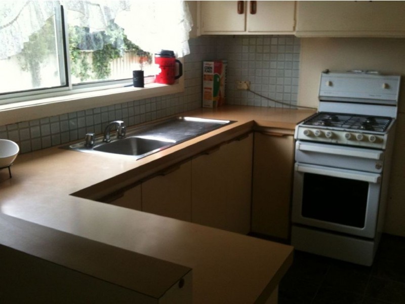 6 Towong Street, Alfredton VIC 3350