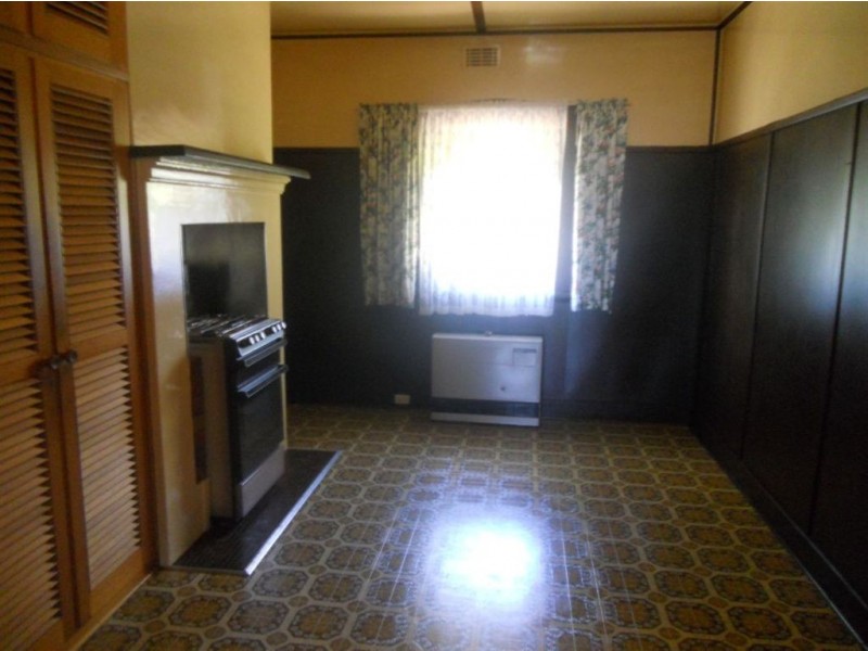 704 Nicholson Street, Ballarat North VIC 3350