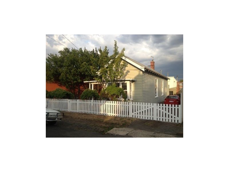 8 Claxton Street, Ballarat Central VIC 3350