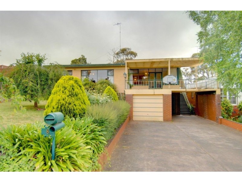 8 Walker Street, Ballarat North VIC 3350