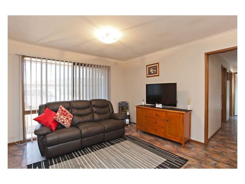 524 Gillies Street North, Wendouree VIC 3355