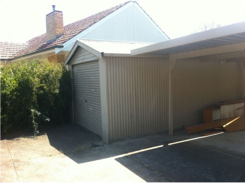 25 Browns Parade, Wendouree VIC 3355