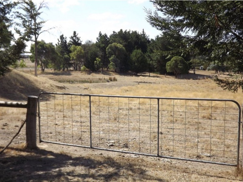 Lot 38 Billabong Road, Haddon VIC 3351