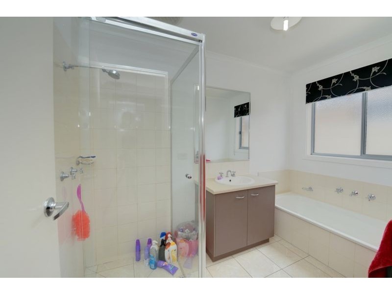 12 Indiana Drive, Delacombe VIC 3356