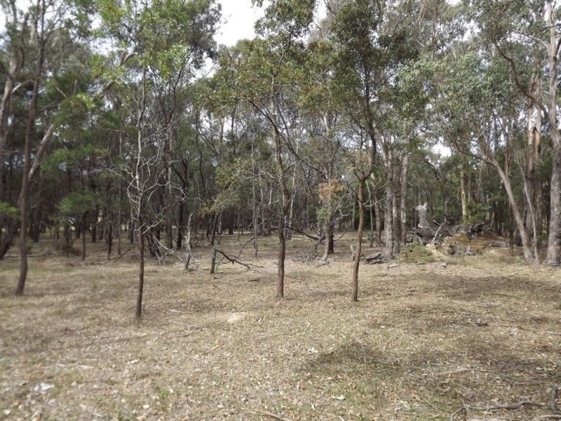 5 Inglewood Drive, Enfield VIC 3352