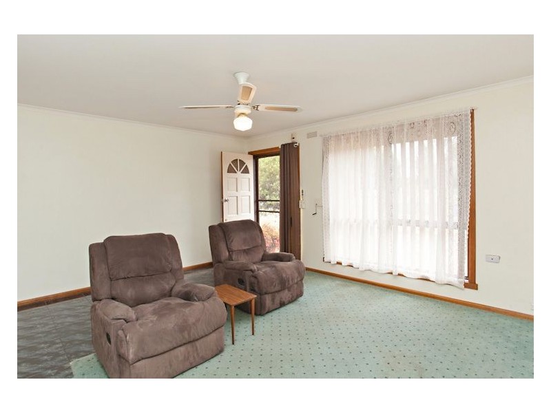 23 Whitelaw Avenue, Delacombe VIC 3356