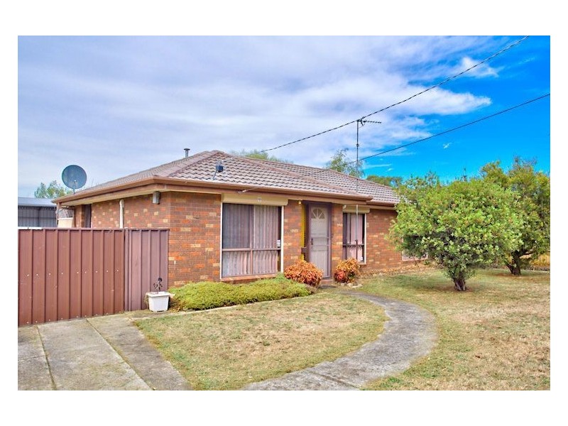 23 Whitelaw Avenue, Delacombe VIC 3356