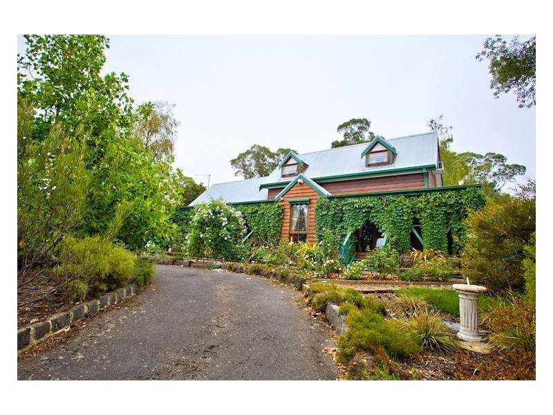 25 Haines Street, Creswick VIC 3363