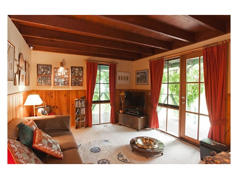 25 Haines Street, Creswick VIC 3363