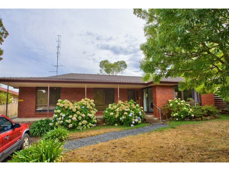 304 Learmonth Street, Buninyong VIC 3357