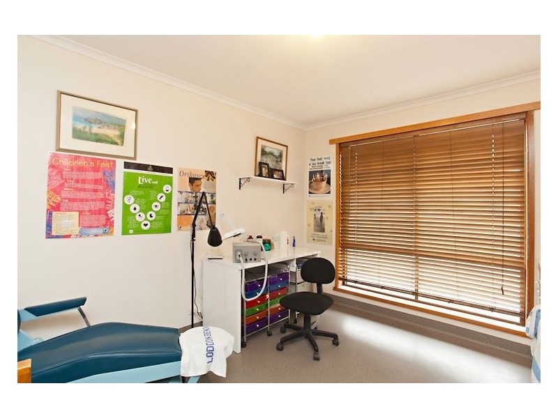 304 Learmonth Street, Buninyong VIC 3357