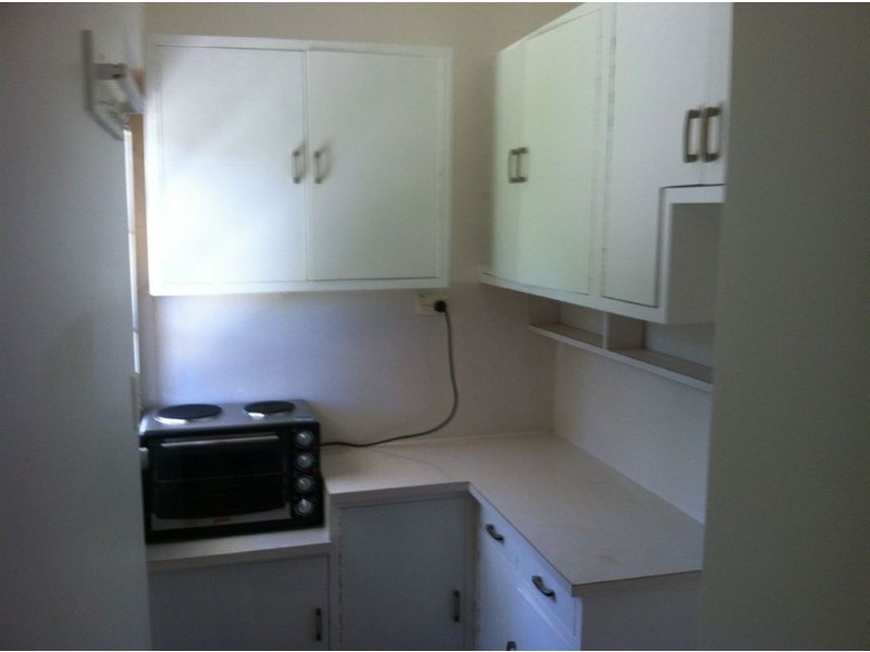 1/10 Lake Street, Lake Wendouree VIC 3350