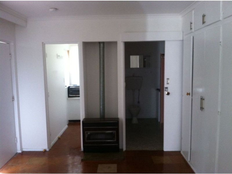 3/10 Lake Street, Lake Wendouree VIC 3350