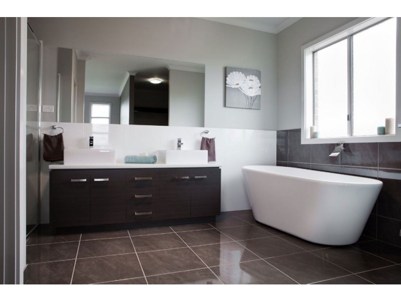 376 Greenhalghs Road, Delacombe VIC 3356