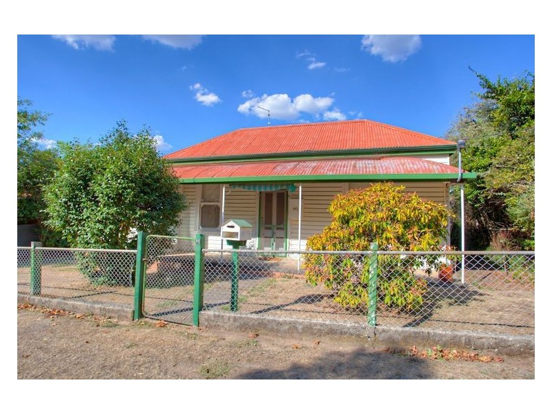 90 Napier Street, Creswick VIC 3363