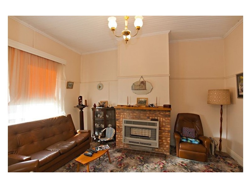 90 Napier Street, Creswick VIC 3363