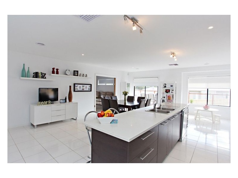 9 Brooklyn Court, Ballarat VIC 3350