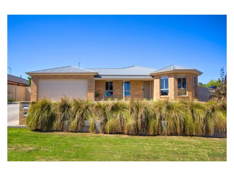 14 Cochrane Court, Invermay Park VIC 3350