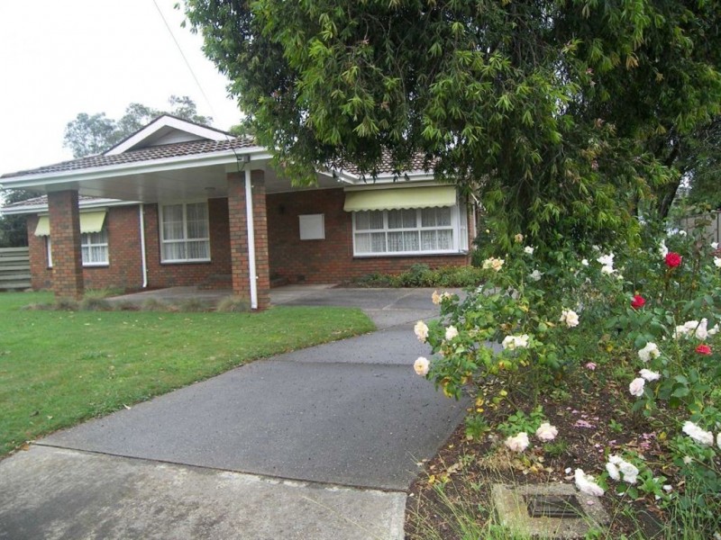 3 Lyndon Court, Alfredton VIC 3350