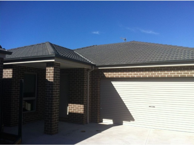 2/46 Elaine Avenue, Ballarat VIC 3350