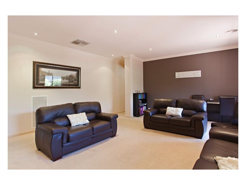 34 Boulevard Drive, Alfredton VIC 3350