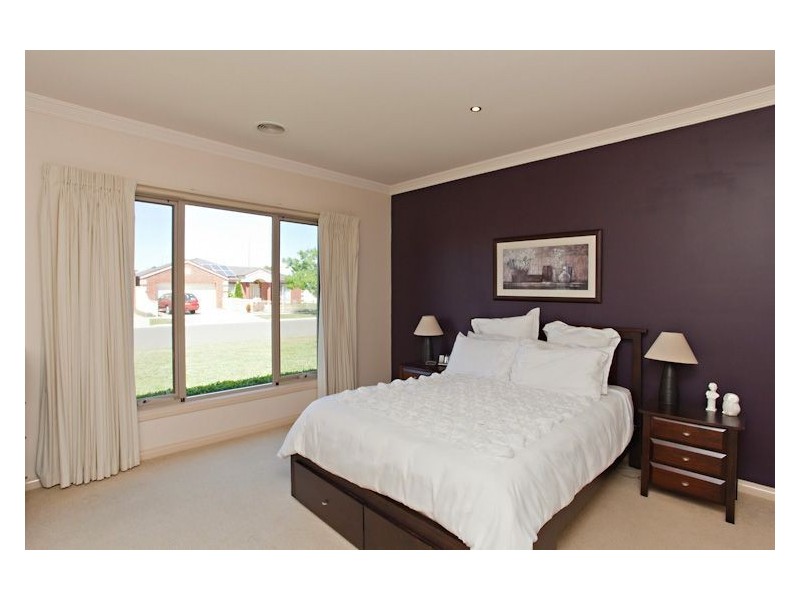 34 Boulevard Drive, Alfredton VIC 3350