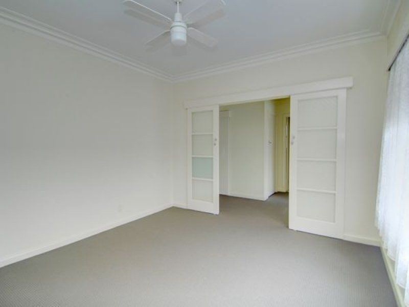 14 Shirley Street, Wendouree VIC 3355