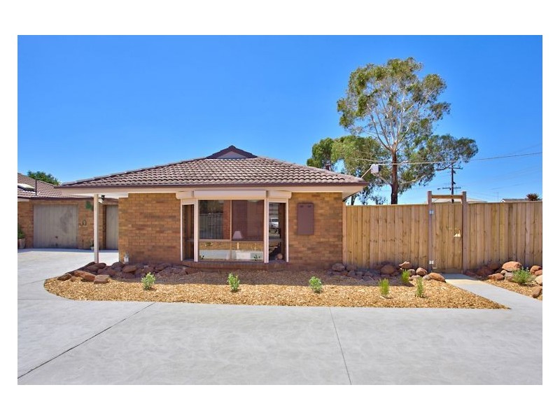 1/61 Grandview Grove, Wendouree VIC 3355