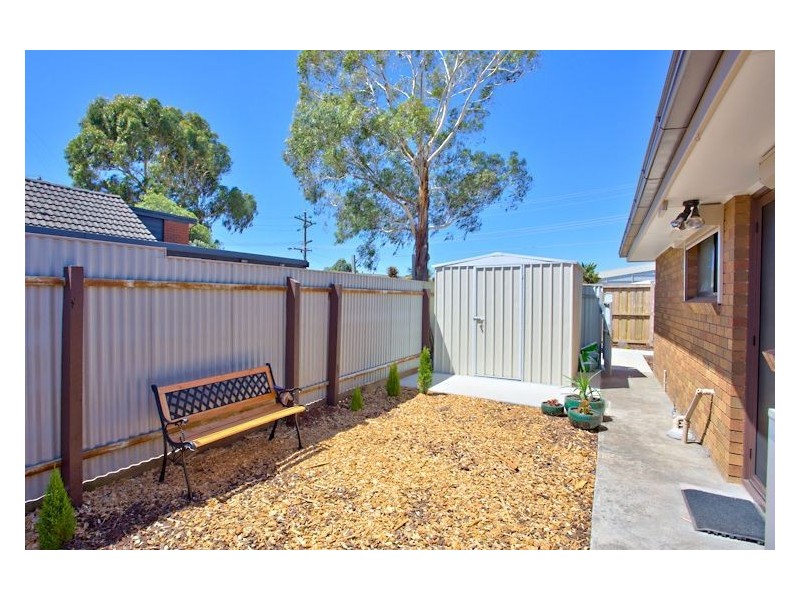 1/61 Grandview Grove, Wendouree VIC 3355