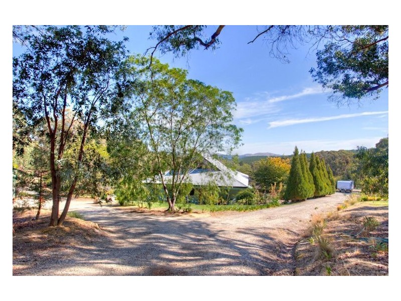 15 Forrest Road, Creswick VIC 3363
