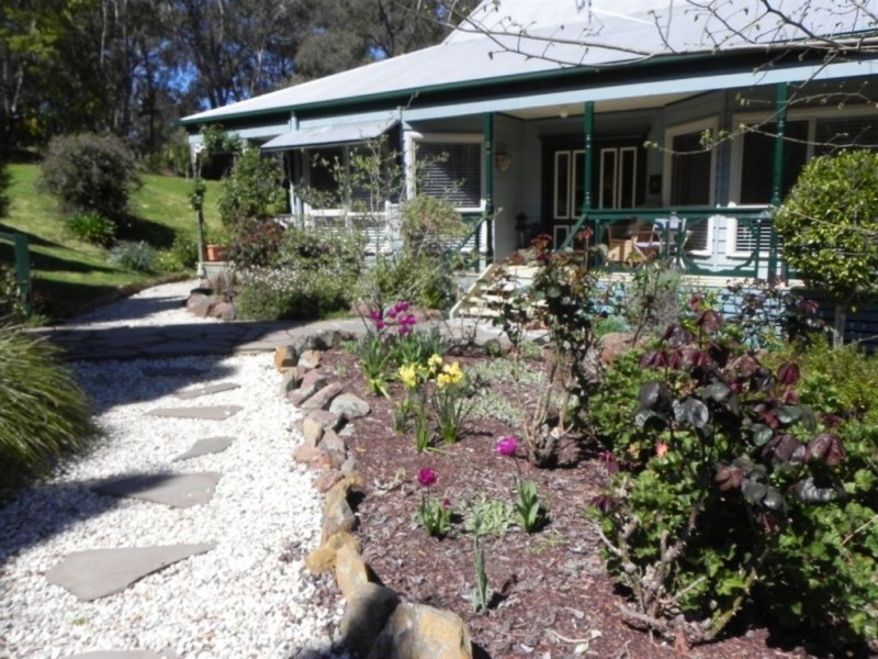 15 Forrest Road, Creswick VIC 3363