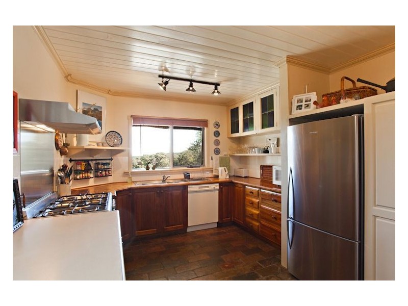 15 Forrest Road, Creswick VIC 3363