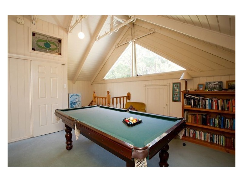 15 Forrest Road, Creswick VIC 3363