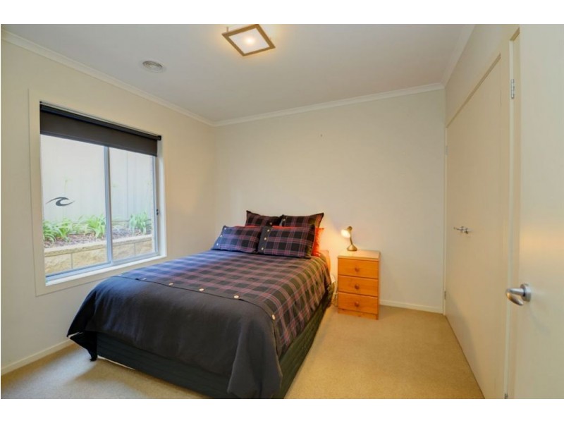 5 Catherine Court, Brown Hill VIC 3350