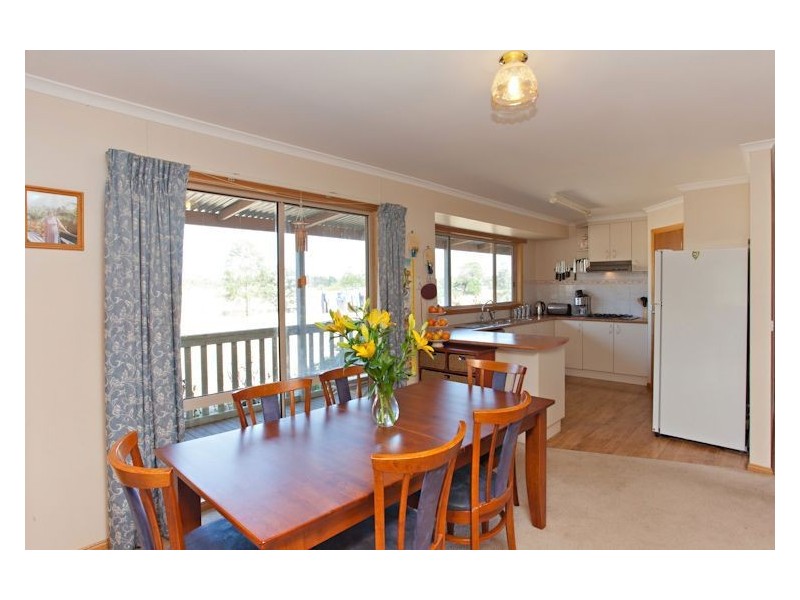 175 Australasia Drive, Creswick VIC 3363