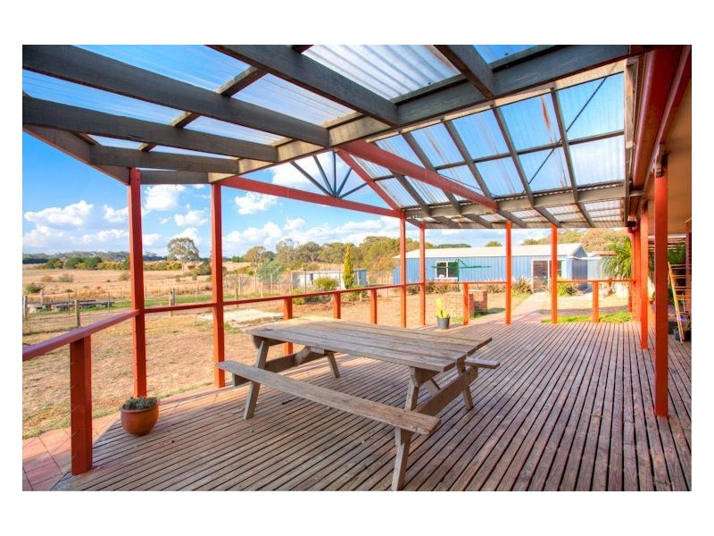 339 Wrigleys Road, Creswick VIC 3363