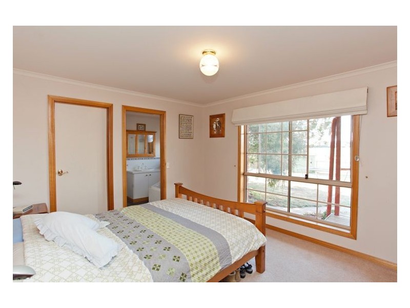 339 Wrigleys Road, Creswick VIC 3363