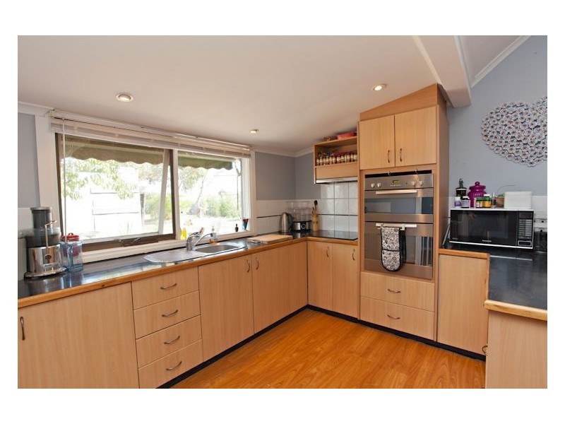 106 Clunes Rd, Creswick VIC 3363