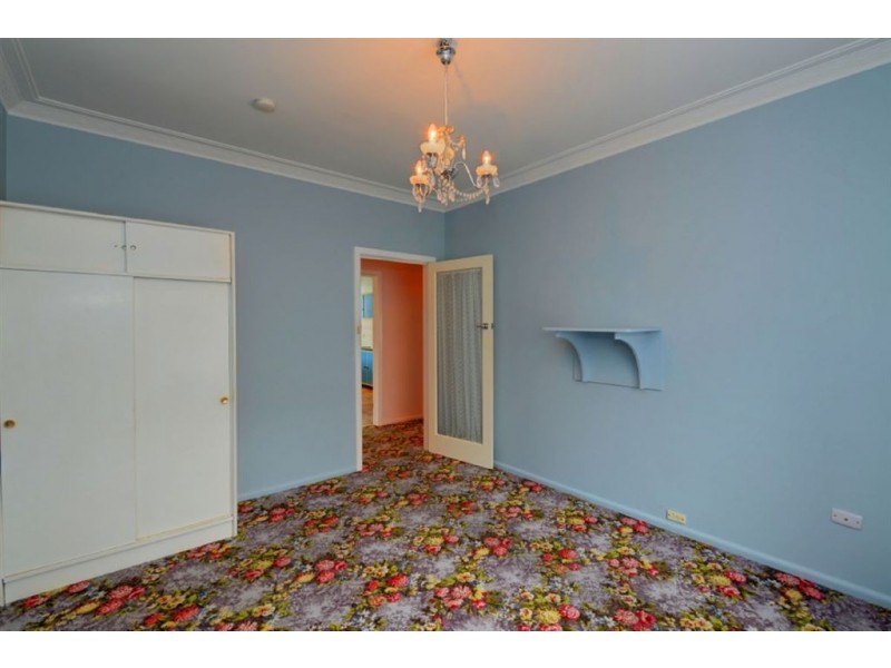 14 Grammar Street, Wendouree VIC 3355