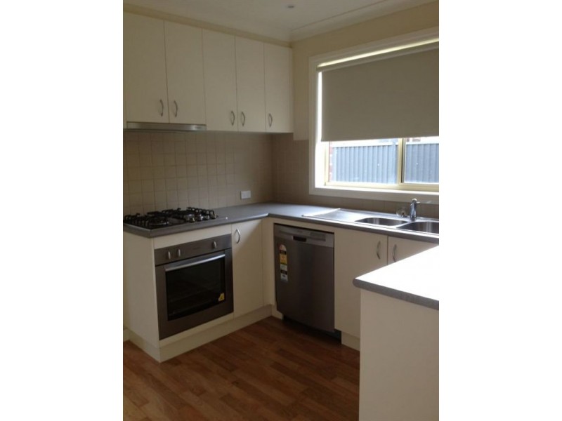 5b Rachel Court, Sebastopol VIC 3356