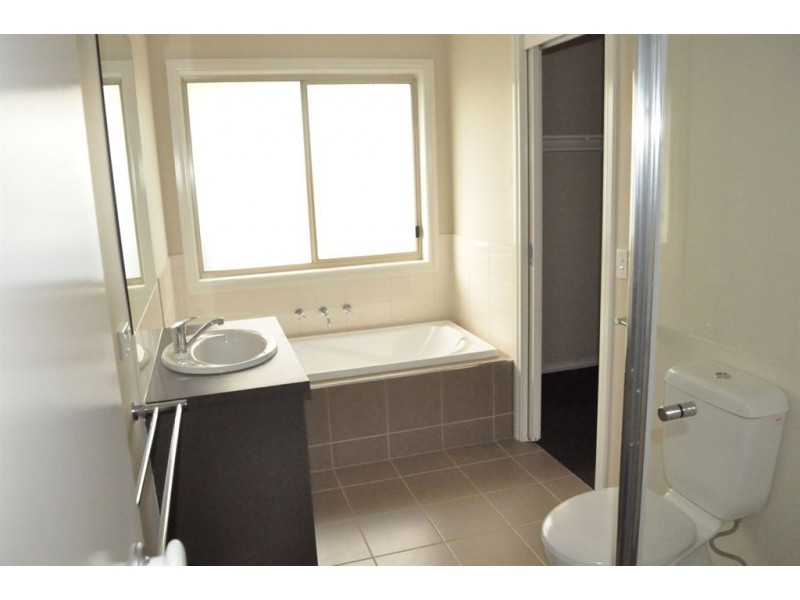 3/47 Pauls Crescent, Wendouree VIC 3355